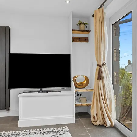 Feriehus Lovely 2 Bed With Pool Table - Pass The Keys Ulverston